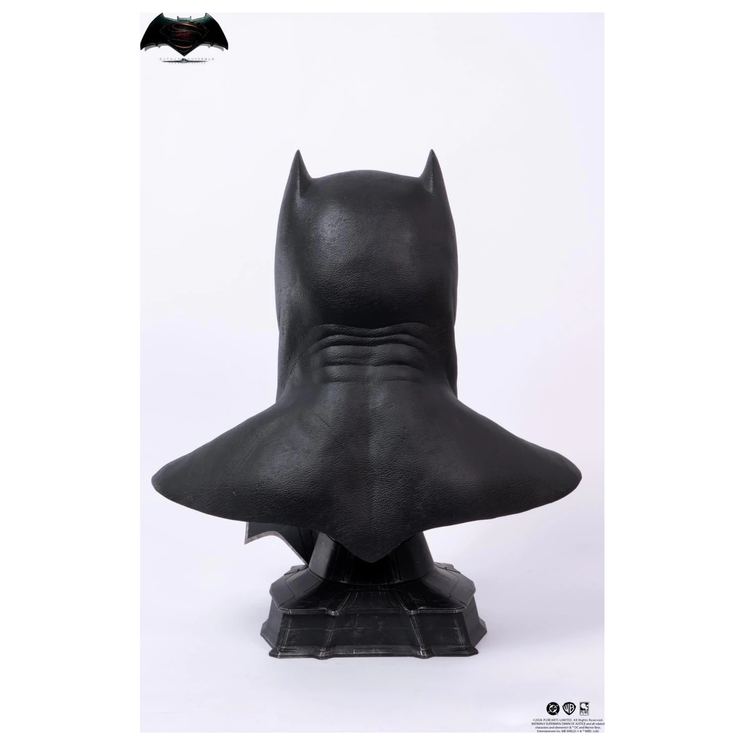 Batman v Superman Batman Cowl Nachbildung 1/1 51 Zentimeter Produktfoto