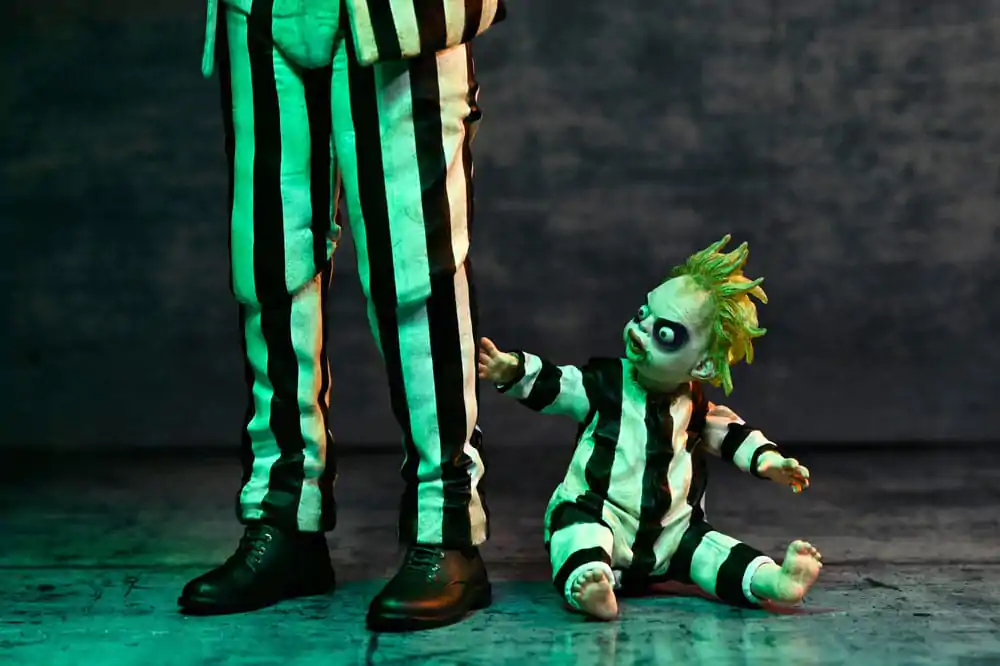 Beetlejuice Beetlejuice Action Figur 7 Scale Ultimate Striped Suit Beetlejuice 18 cm Produktfoto