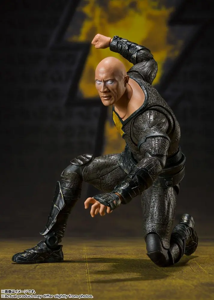Black Adam S.H. Figuarts Actionfigur Black Adam 16 cm Produktfoto