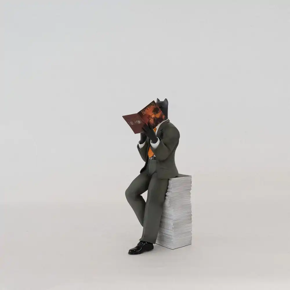 Blacksad: Blacksad on a Pile of Comics Figur Produktfoto