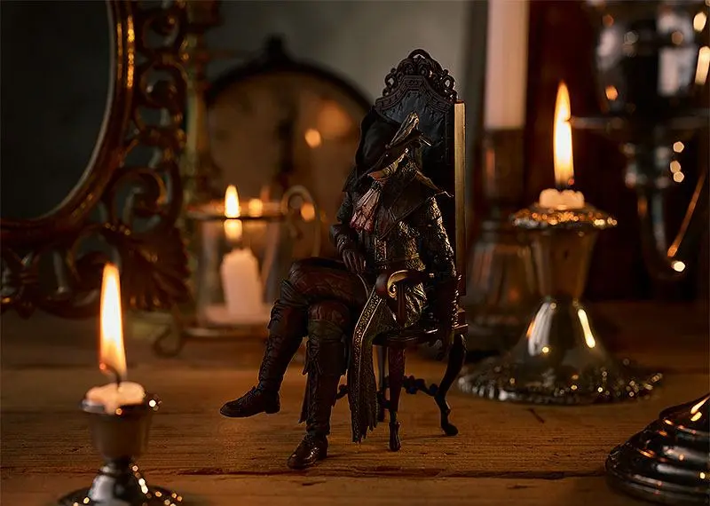 Bloodborne: The Old HuntersFigma Action Figur Lady Maria of the Astral Clocktower: DX Edition 16 cm Produktfoto