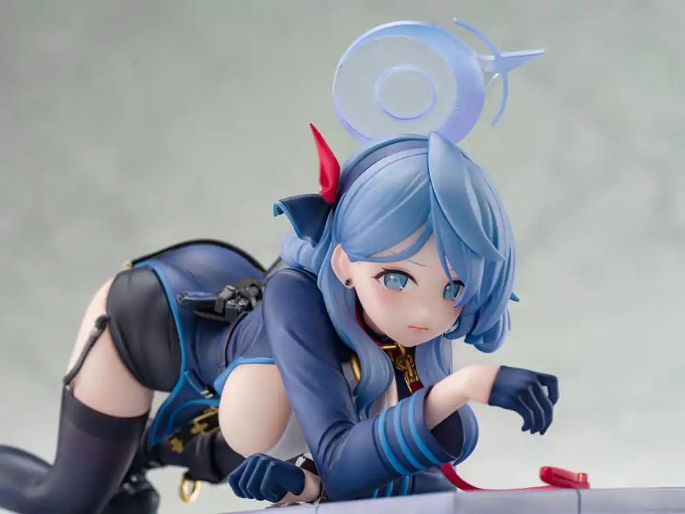 Blue Archive PVC Statue 1/7 Ako Memorial Lobby Ver. 23 cm Produktfoto