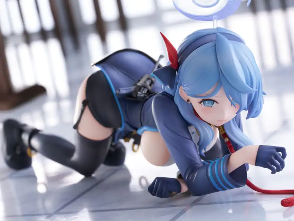 Blue Archive PVC Statue 1/7 Ako Memorial Lobby Ver. 23 cm Produktfoto