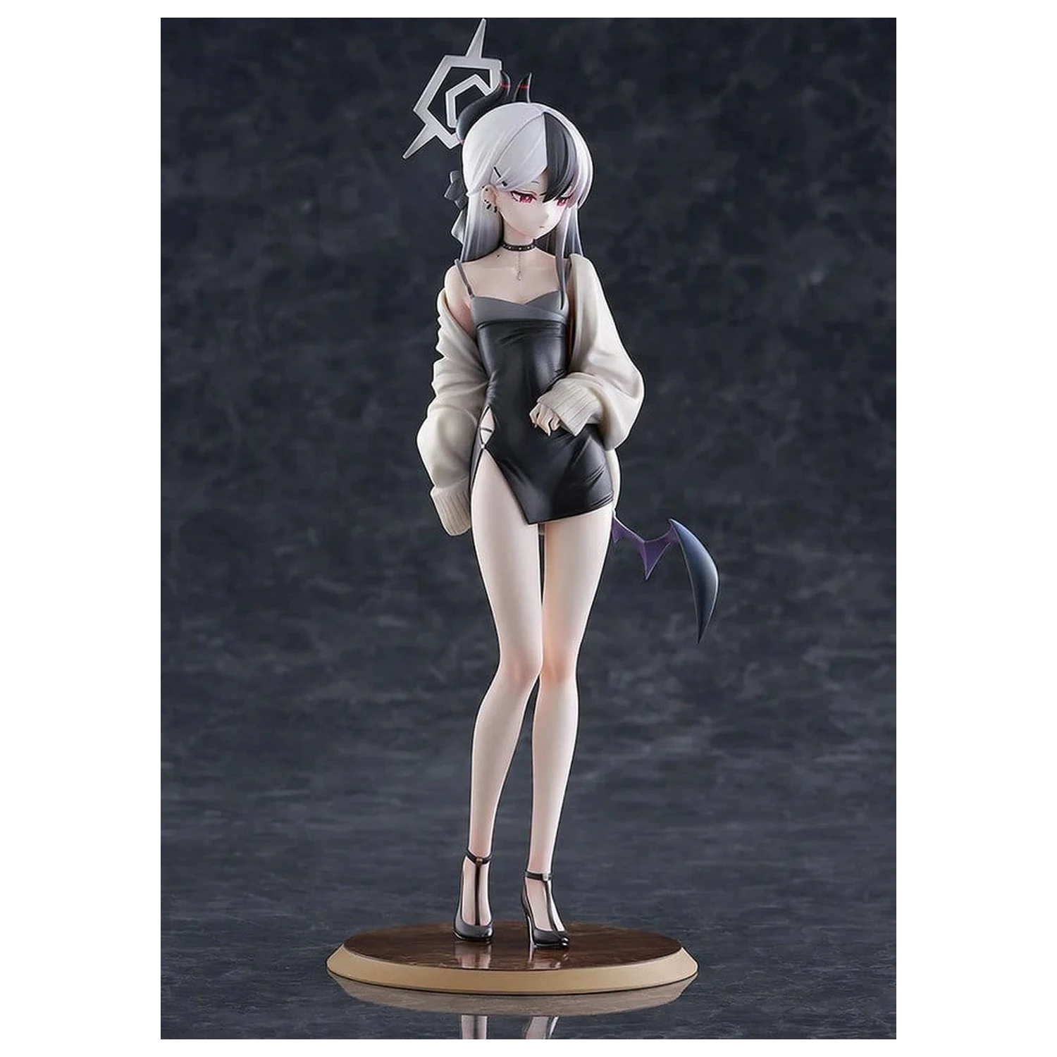 Blue Archive PVC Figur 1/7 Kayoko (Dress) 23 cm Produktfoto