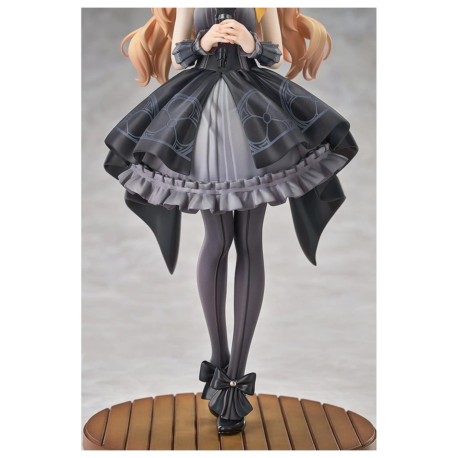 Blue Archive PVC Statue 1/7 Mari (Idol): Memorial Lobby Ver. 24 cm Produktfoto