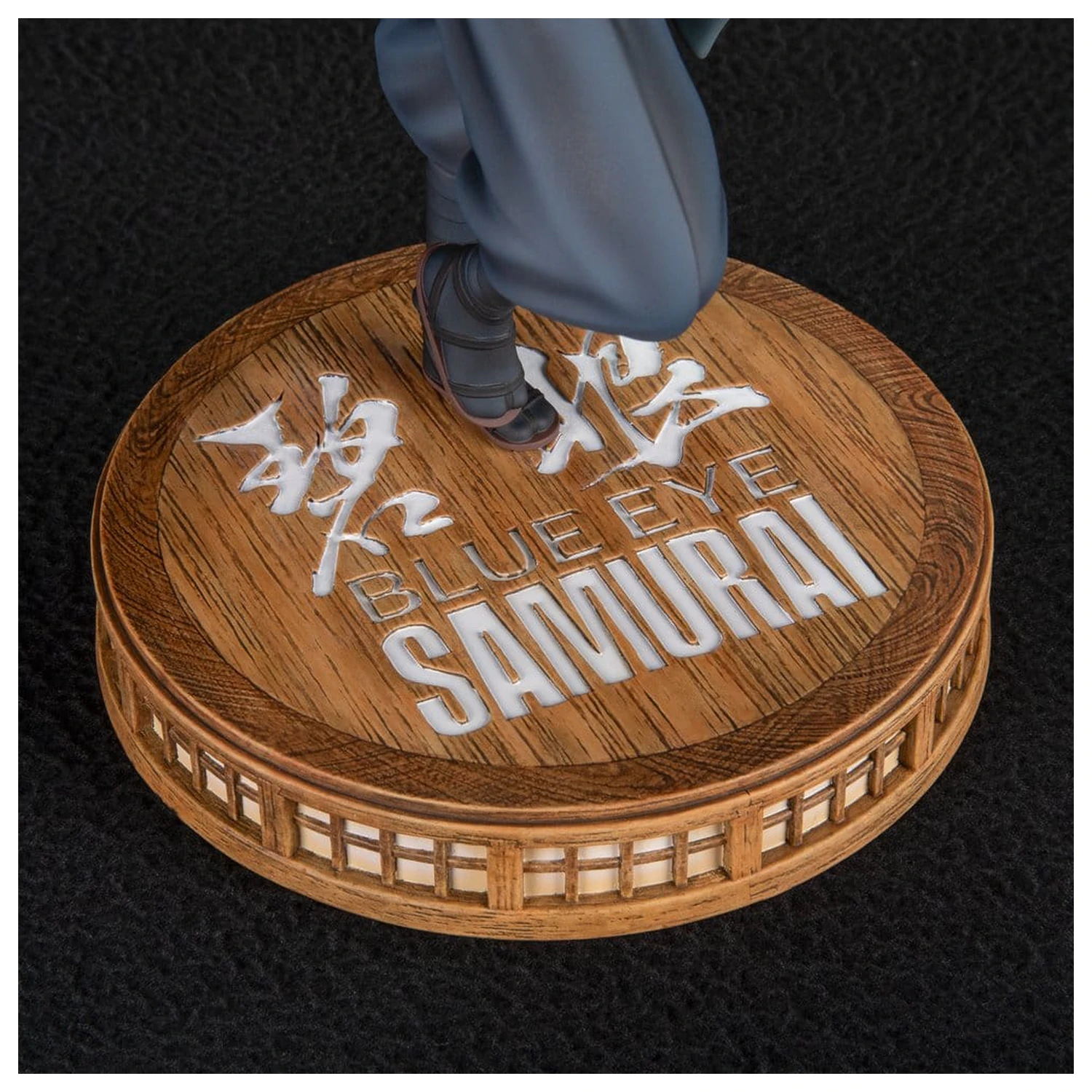 Blue Eye Samurai PVC Statue Mizu 20 cm Produktfoto