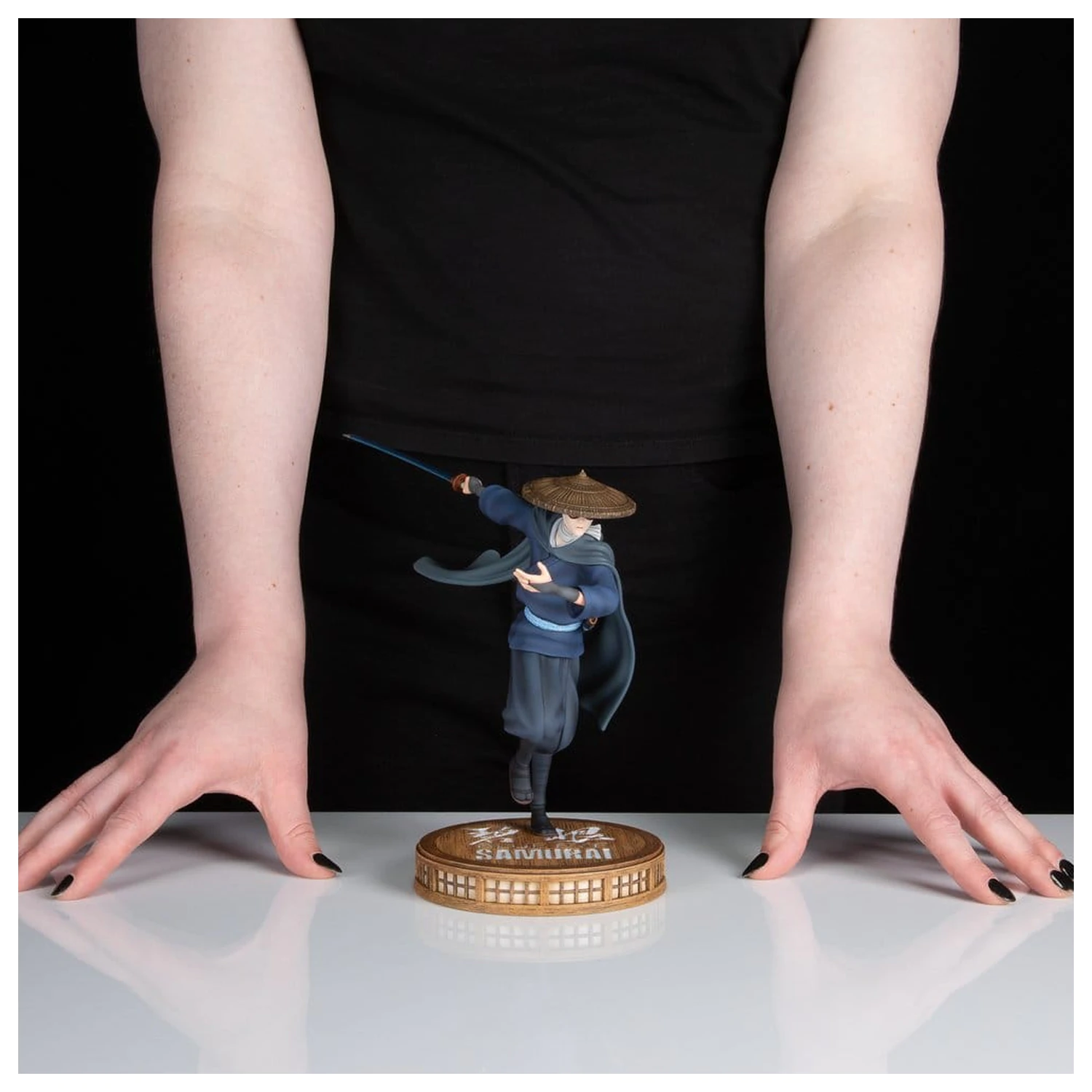 Blue Eye Samurai PVC Statue Mizu 20 cm Produktfoto