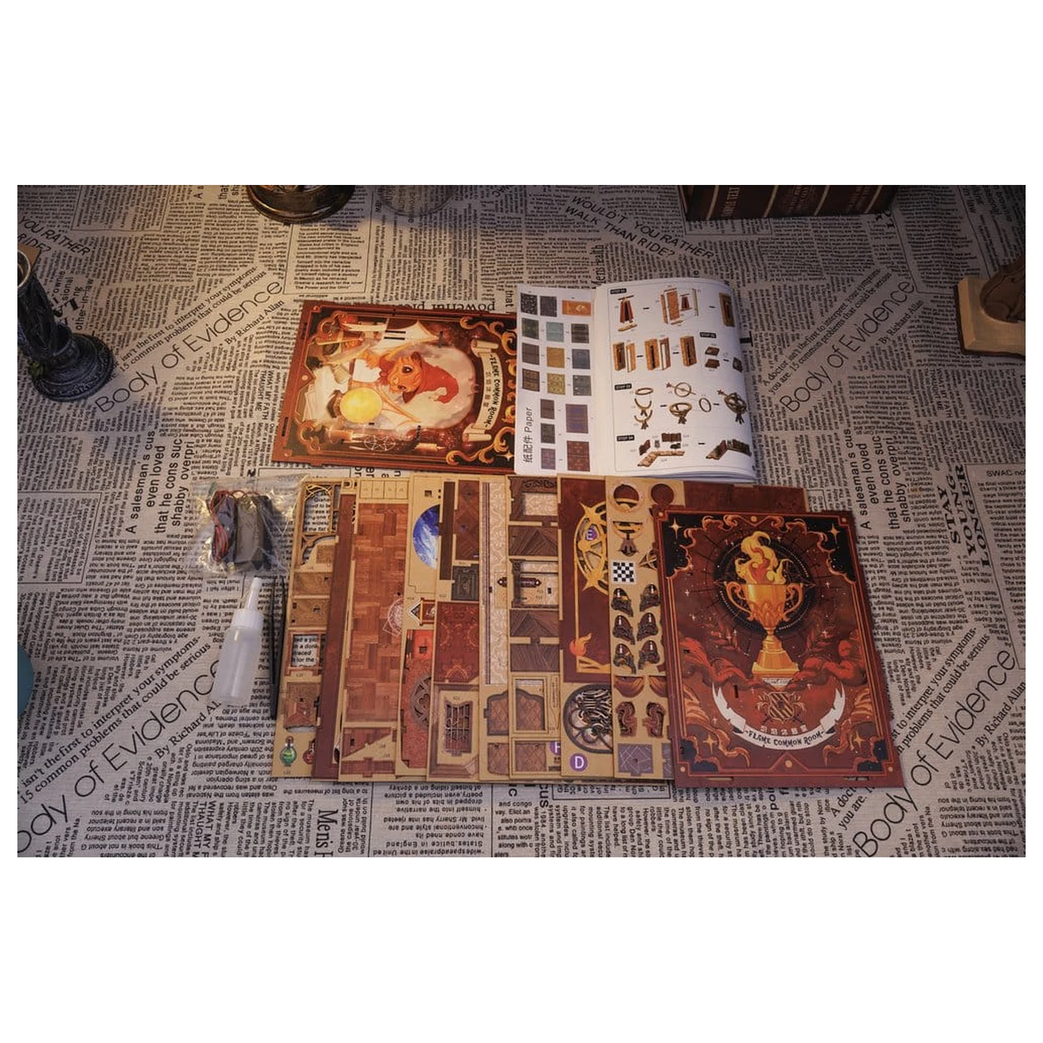 Book Nook Flame Common Room 23 x 11 Zentimeter Produktfoto