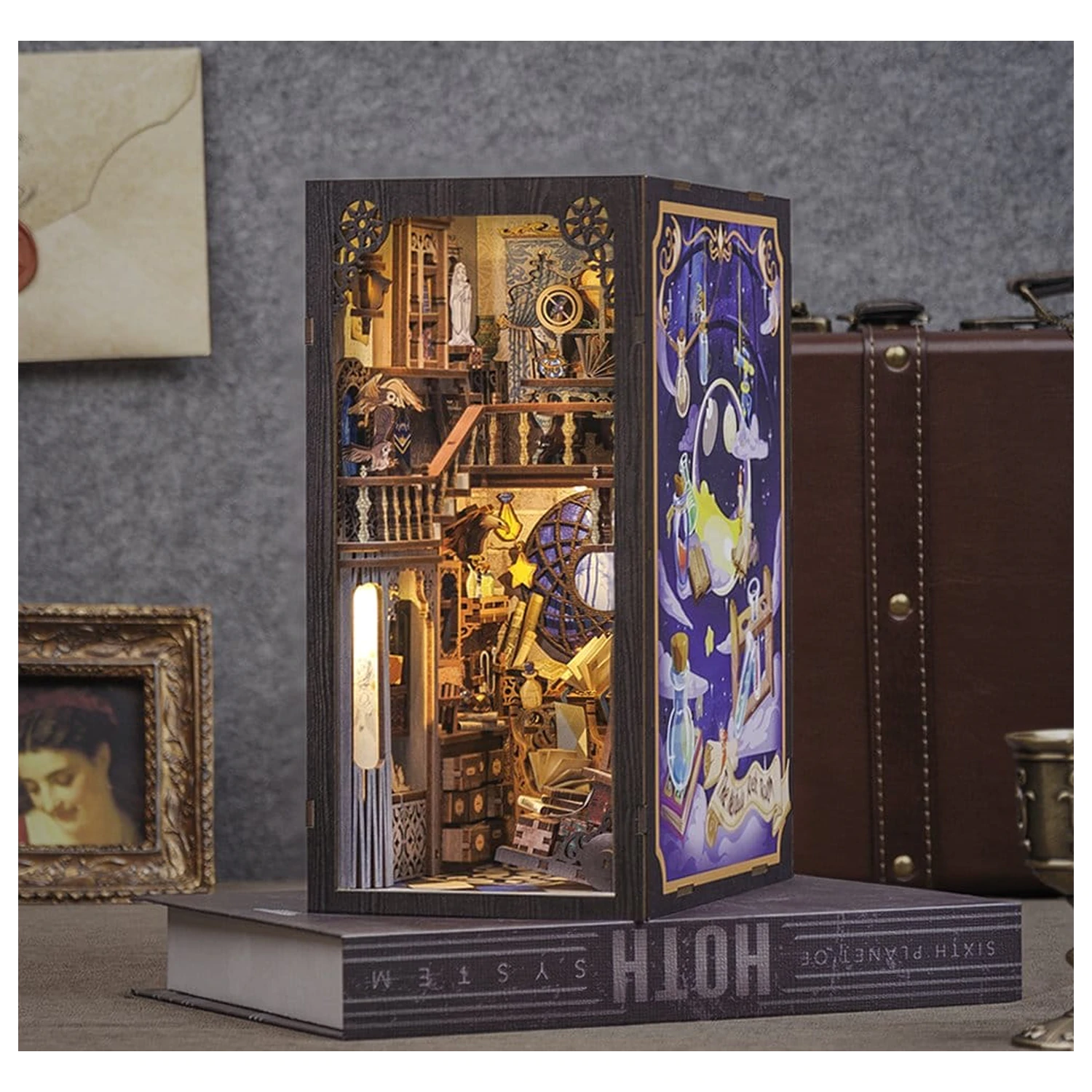 Book Nook Nebula Common Room 23 x 11 cm Produktfoto