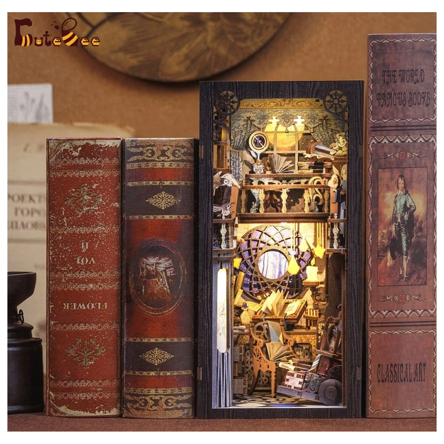 Book Nook Nebula Common Room 23 x 11 cm Produktfoto