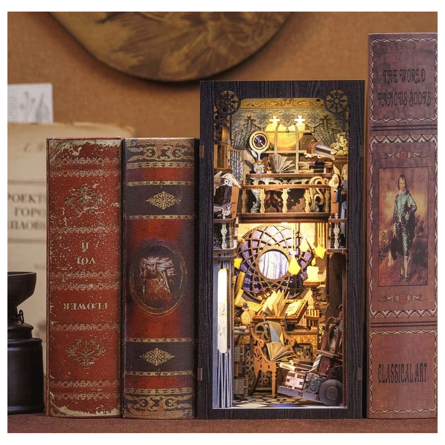 Book Nook Nebula Common Room 23 x 11 cm Produktfoto