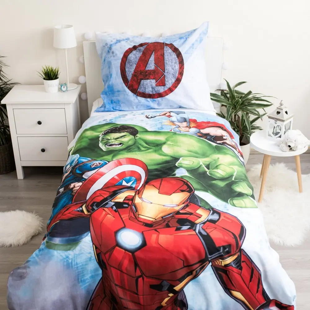 Avengers Heroes Bettdecke 140×200cm, 70×90 cm Produktfoto