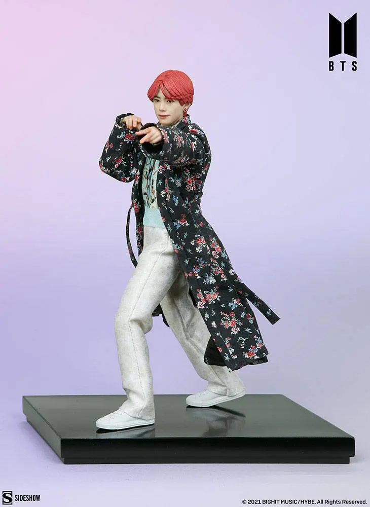 BTS Idol Collection PVC Statue V Deluxe 23 cm Produktfoto