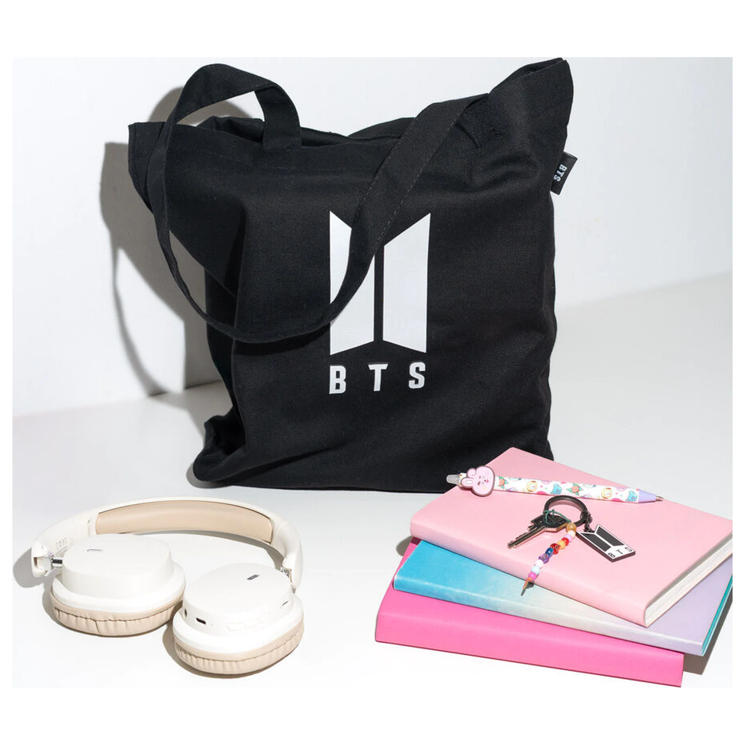 BTS logo Tasche Produktfoto