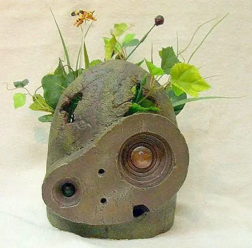 Das Schloss im Himmel Blumentopf Robot Helmet 21 cm termékfotó