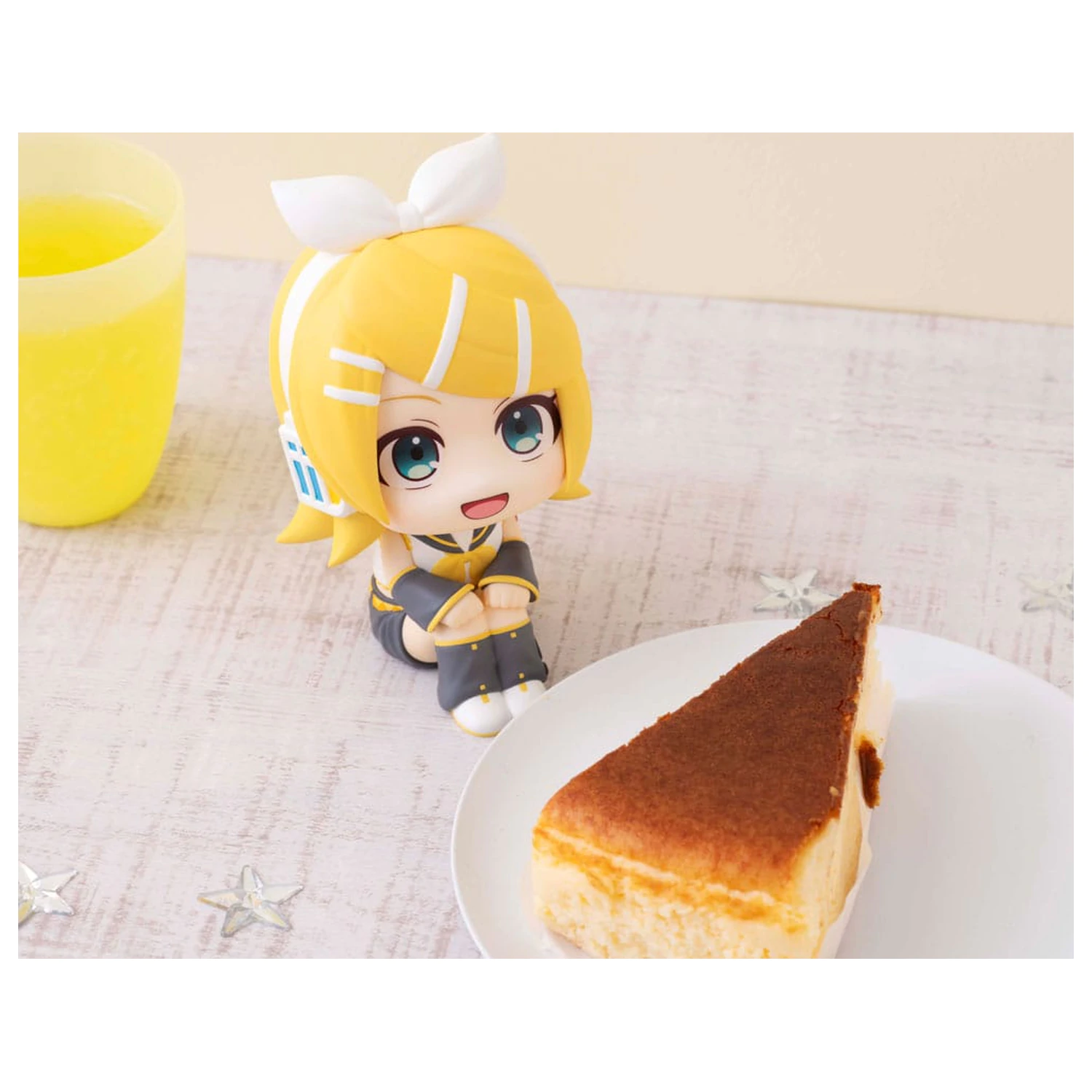 Character Vocal Series: Kagamine Rin/Len Look Up PVC Statue Kagamine Rin 11 cm Produktfoto