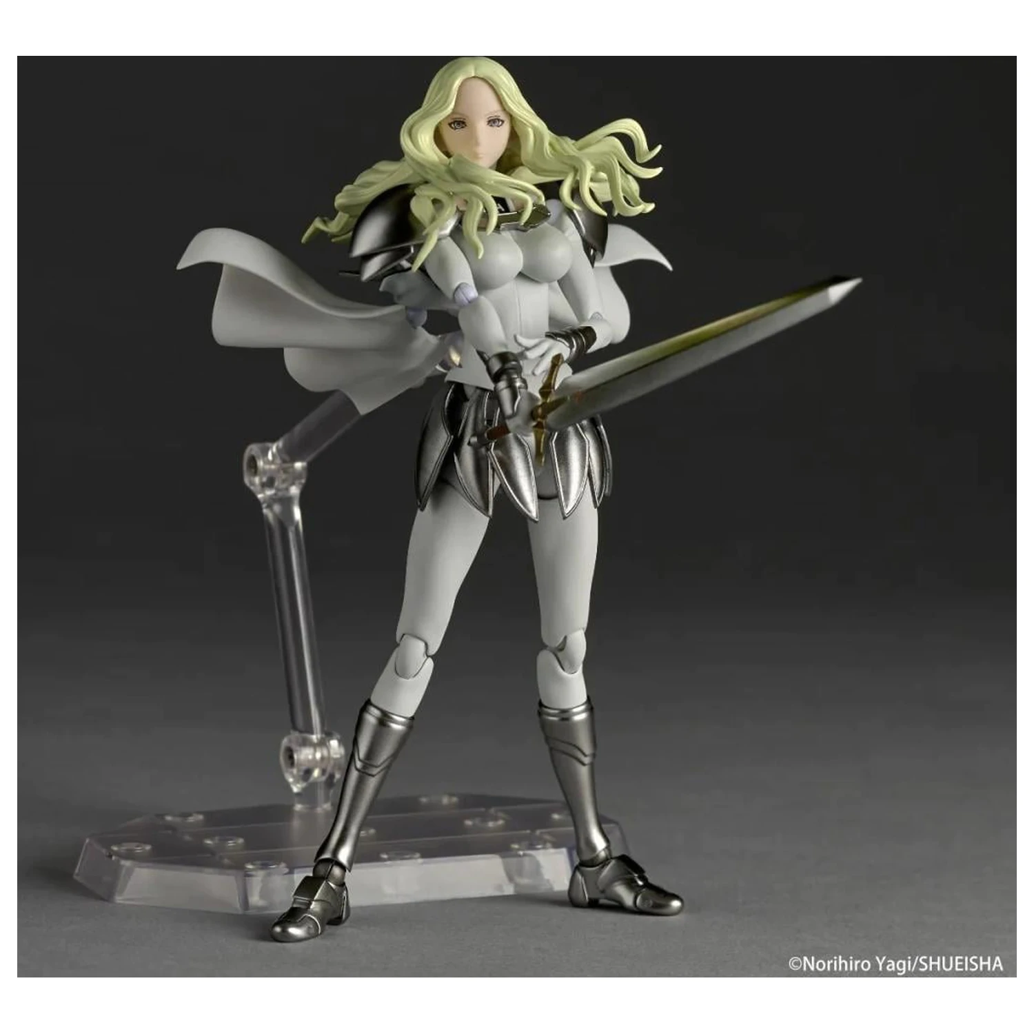 Claymore Teresa Figur Revoltech 15,5 cm Produktfoto
