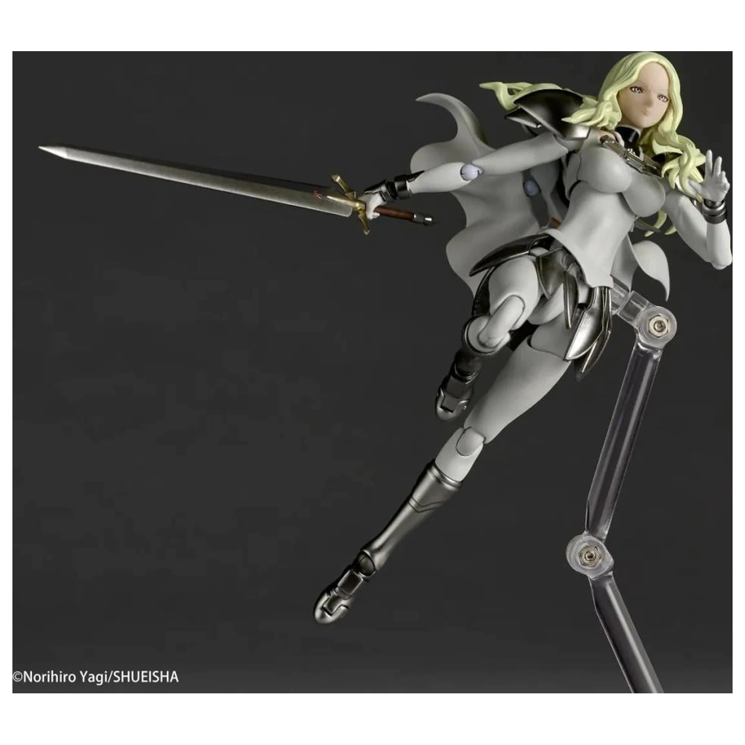 Claymore Teresa Figur Revoltech 15,5 cm Produktfoto