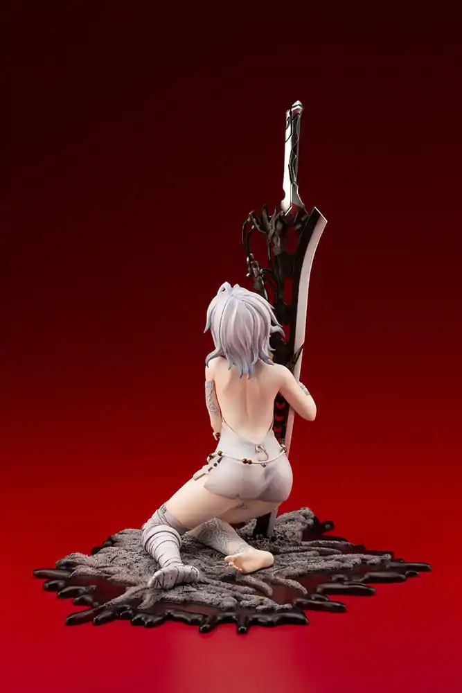 Code Vein ARTFXJ Statue 1/7 Io cuddling the sword 24 cm termékfotó