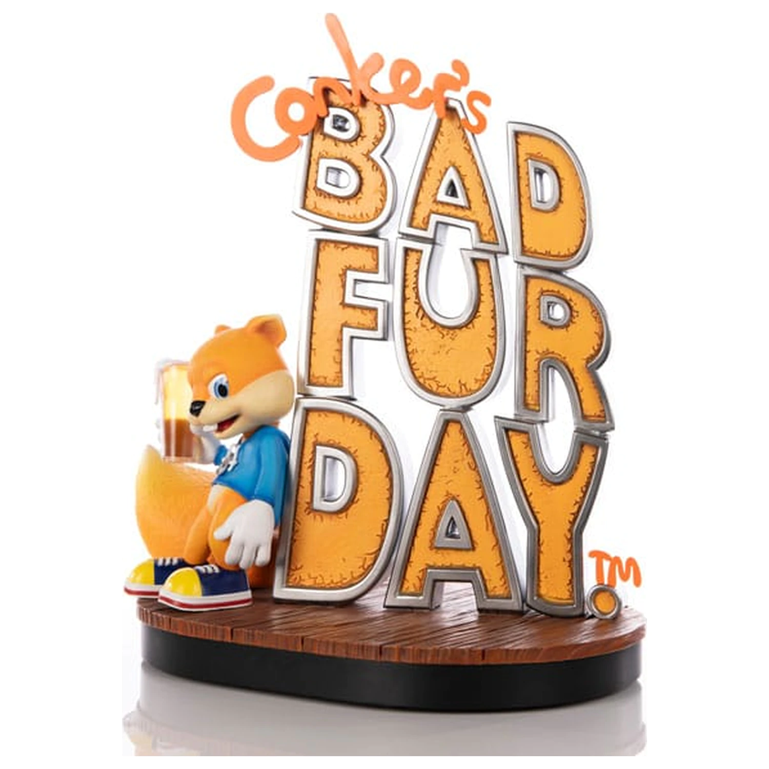 Conker´s Bad Fur Day Statue Spiel Cover Exklusive Edition 45 cm Produktfoto