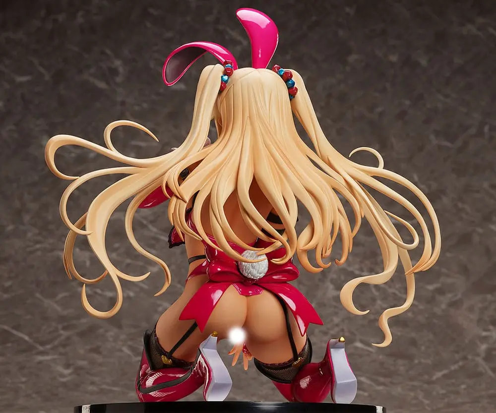 Creators Opinion PVC Statue 1/4 Caroline Yuri Tanned Bunny Ver. 35 cm Produktfoto