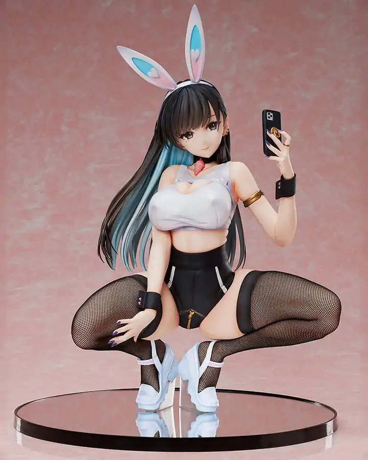 Creators Opinion PVC Statue 1/4 Hinatsu Namiguchi Bunny Ver. 31 cm Produktfoto