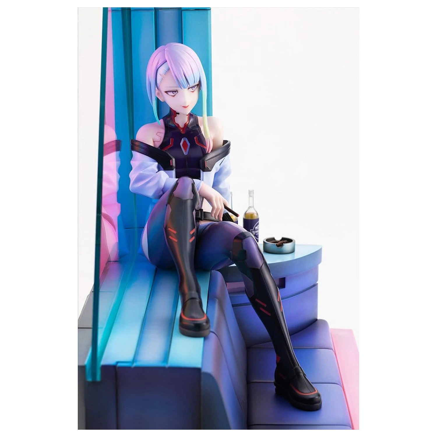 Cyberpunk: Edgerunners PVC Figur 1/7 Lucy 28 cm Produktfoto