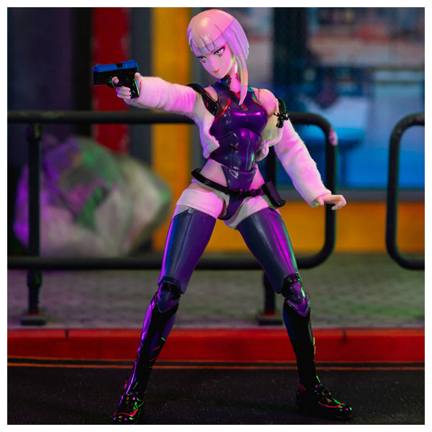 Cyberpunk Edgerunners Lucy Figur 15 cm Produktfoto