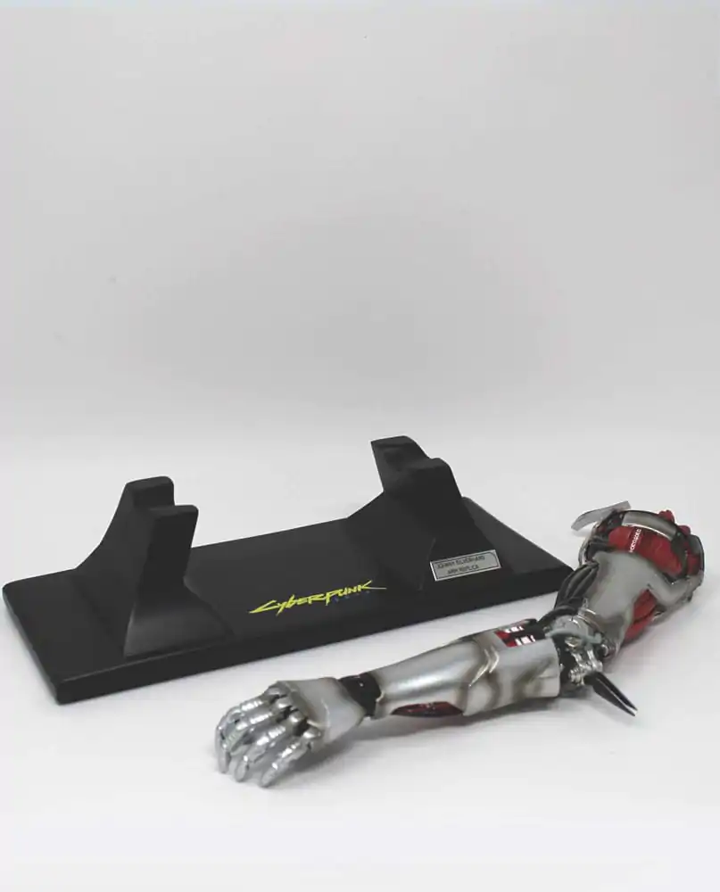 Cyberpunk: Edgerunners Replik Silverhand Arm 30 cm termékfotó