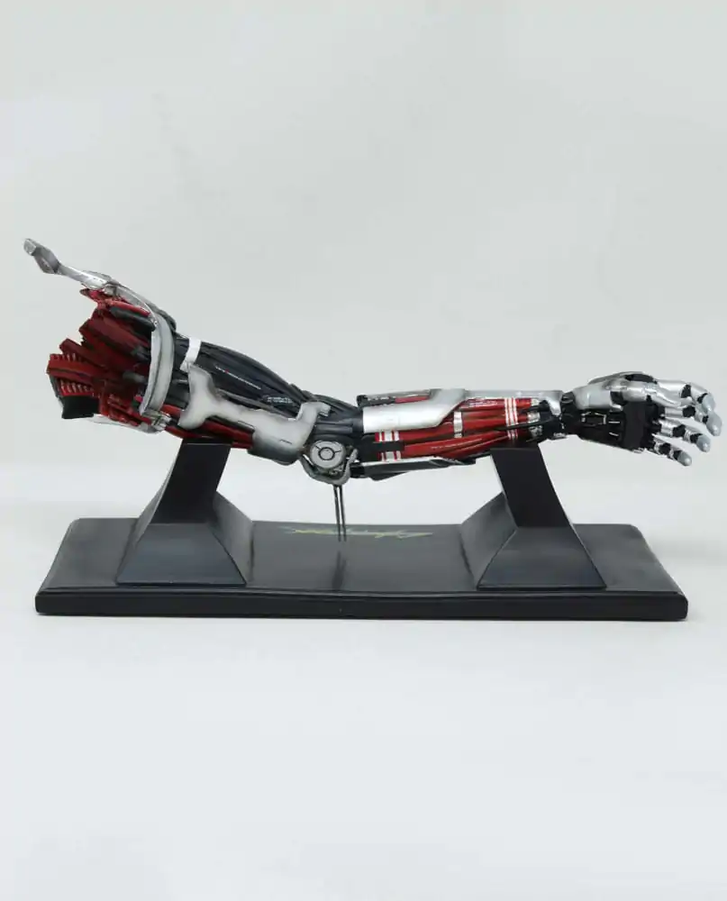 Cyberpunk: Edgerunners Replik Silverhand Arm 30 cm termékfotó