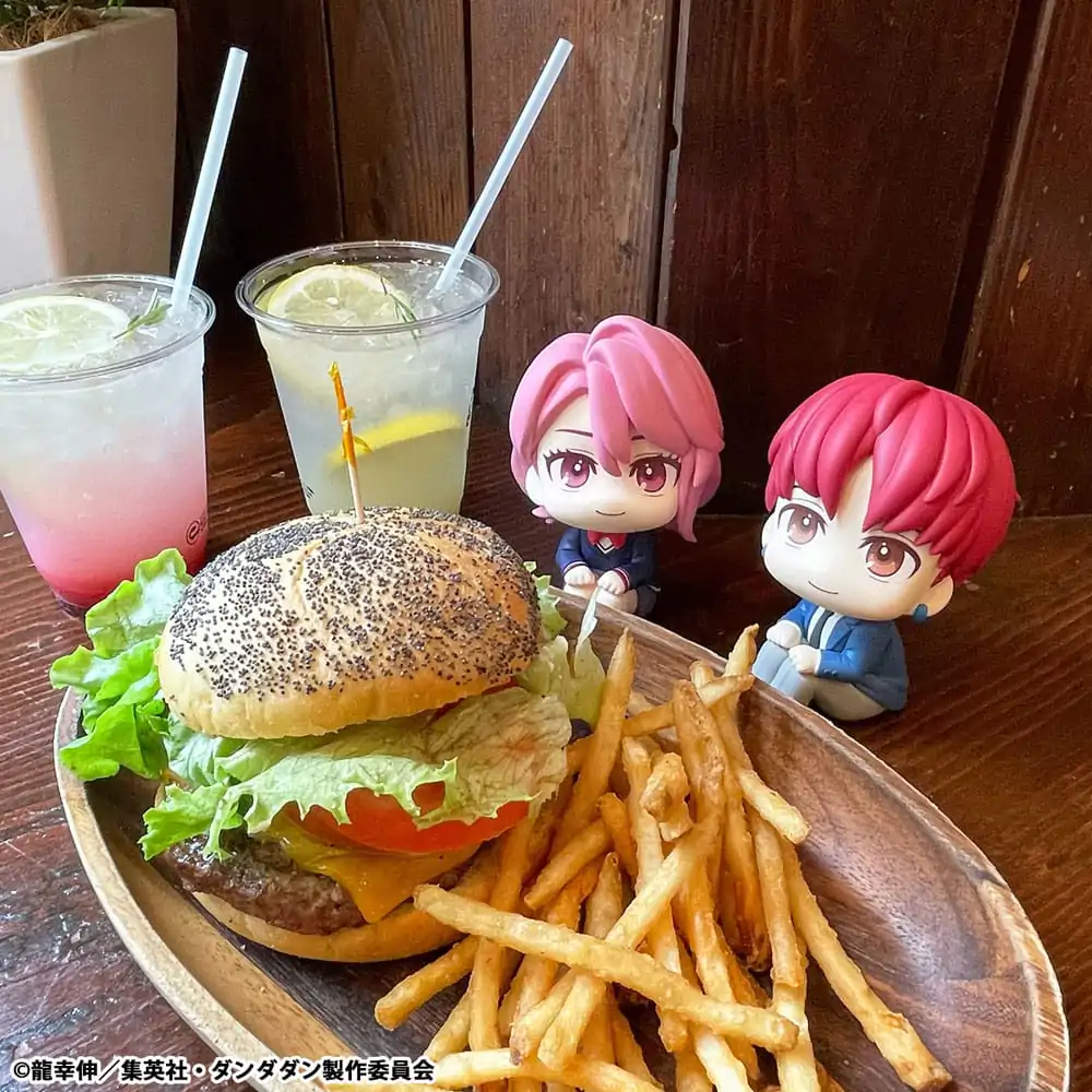 Dandadan Look Up PVC Figur Aira & Jiji 11 cm (mit Geschenk) Produktfoto