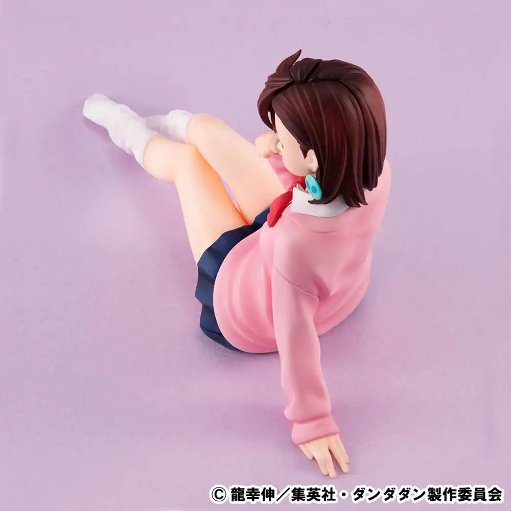 Dandadan Melty Princess PVC Statue Momo Palm Size 9 cm Produktfoto