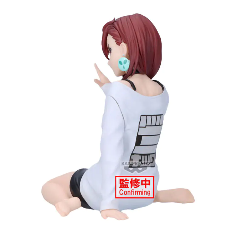 Dandadan Momo Relax Time Figur 10 cm Produktfoto