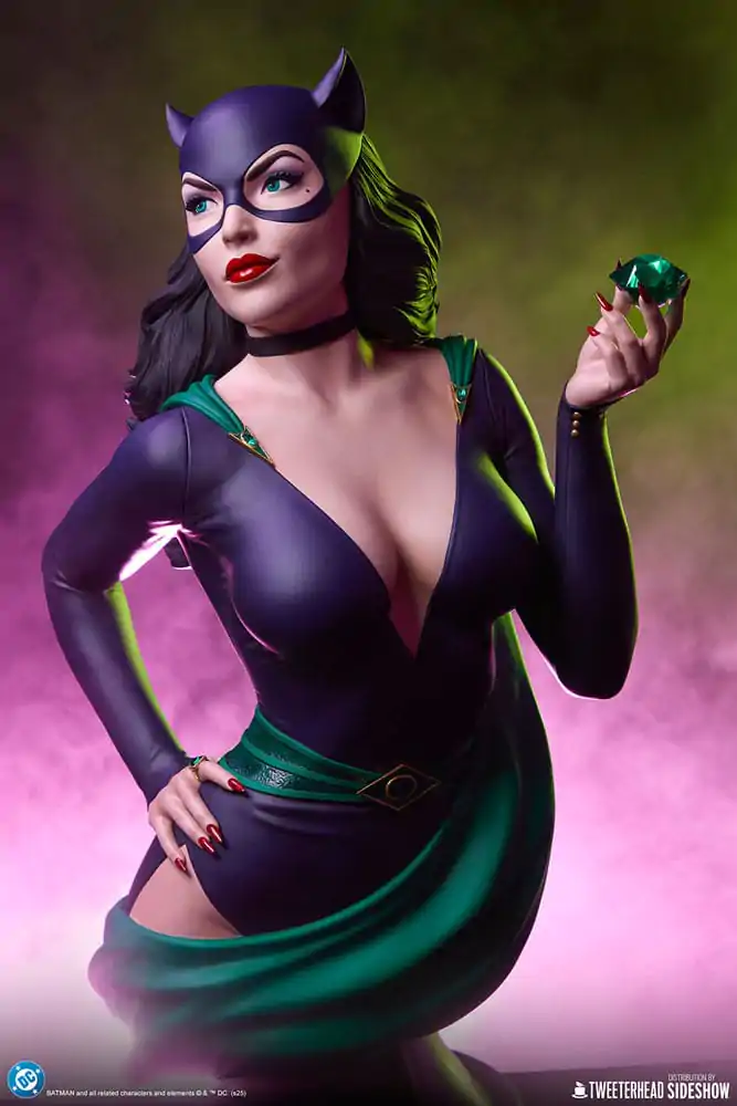 DC Comics Büste 1/3 Catwoman 39 cm Produktfoto