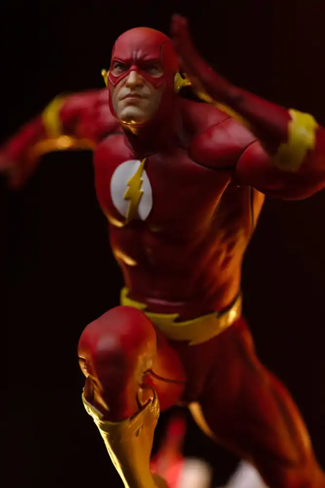 DC Comics Art Scale Statue 1/10 Flash 25 cm Produktfoto