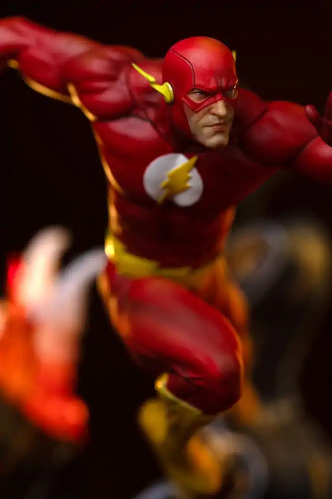 DC Comics Art Scale Statue 1/10 Flash 25 cm Produktfoto