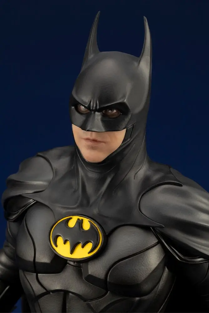 DC Comics ARTFX Statue 1/6 The Flash Movie Batman 34 cm termékfotó