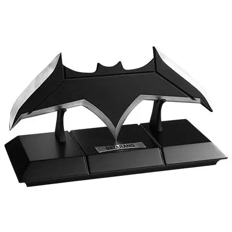 Justice League Replik 1/1 Batarang termékfotó