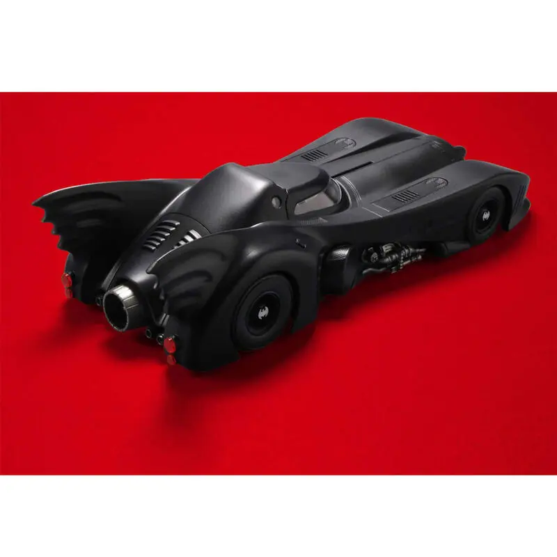 DC comics Batman Batmobile Auto Modellbausatz Figur 1/35 Produktfoto