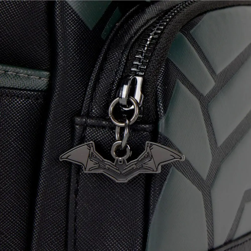 DC Comics by Loungefly Rucksack Batman Cosplay termékfotó