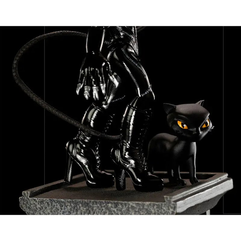 DC Comics Mini Co. Deluxe PVC Figur Catwoman (Batman Returns) 17 cm Produktfoto
