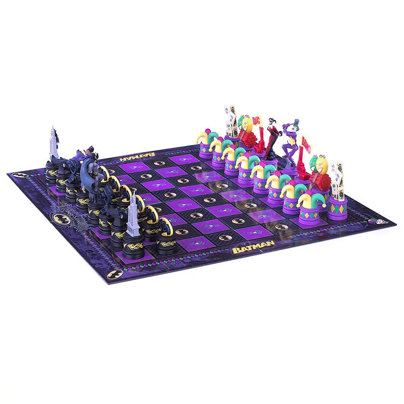 DC Comics Batman vs Joker chess Produktfoto