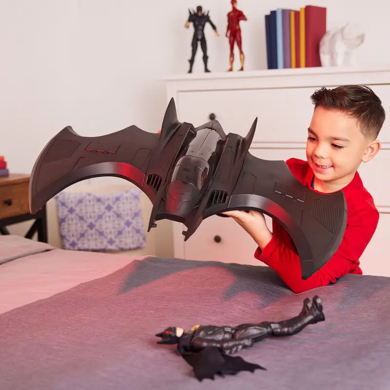 DC Comics Batwing Fahrzeug + Batman Figur 30cm Produktfoto