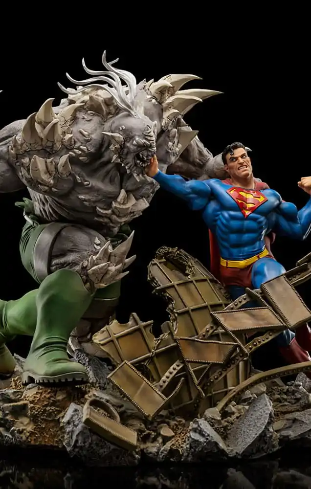 DC Comics BDS Art Scale Statue 1/10 Superman vs Doomsday heo EU Exclusive 30 cm termékfotó