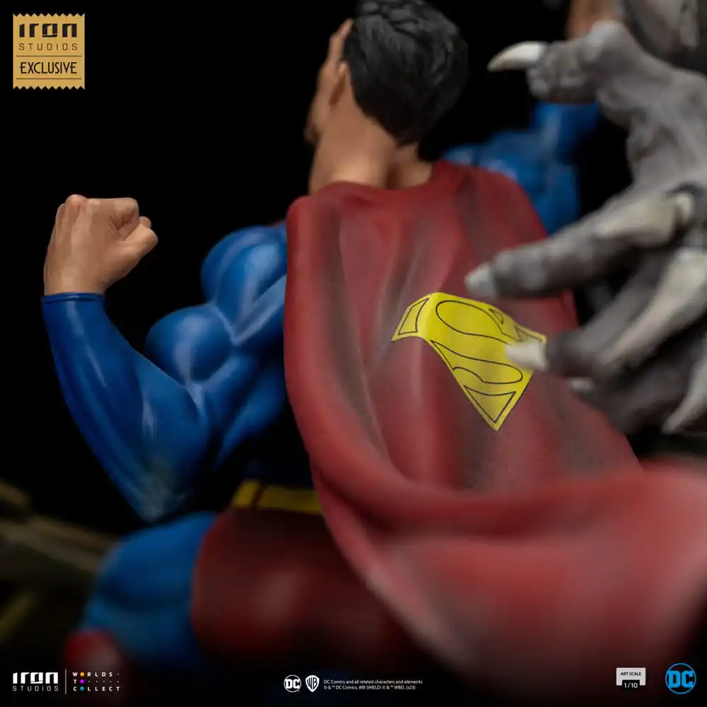 DC Comics BDS Art Scale Statue 1/10 Superman vs Doomsday heo EU Exclusive 30 cm termékfotó