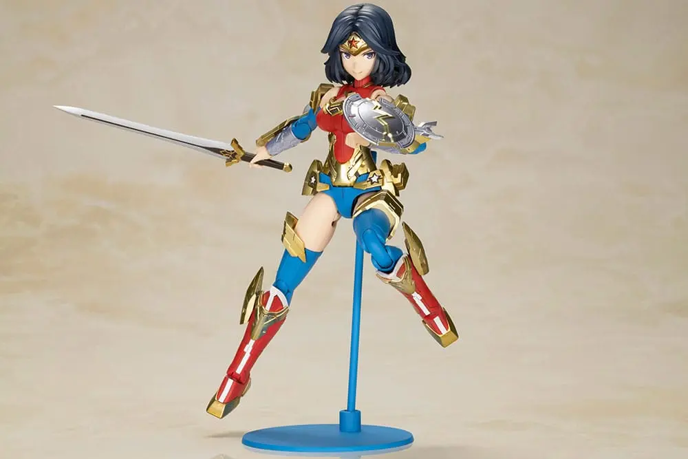 DC Comics Cross Frame Girl Plastic Model Kit Wonder Woman Humikane Shimada Ver. 16 cm Produktfoto