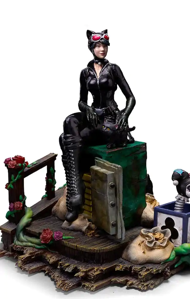 DC Comics Deluxe Art Scale Statue 1/10 Catwoman (Gotham City Sirens) 21 cm termékfotó