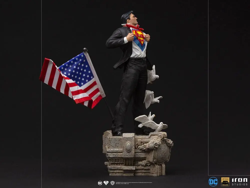 DC Comics Deluxe Art Scale Statue 1/10 Clark Kent 29 cm Produktfoto