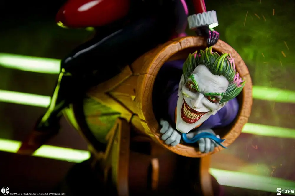 DC Comics Diorama Harley Quinn and The Joker 35 cm Produktfoto