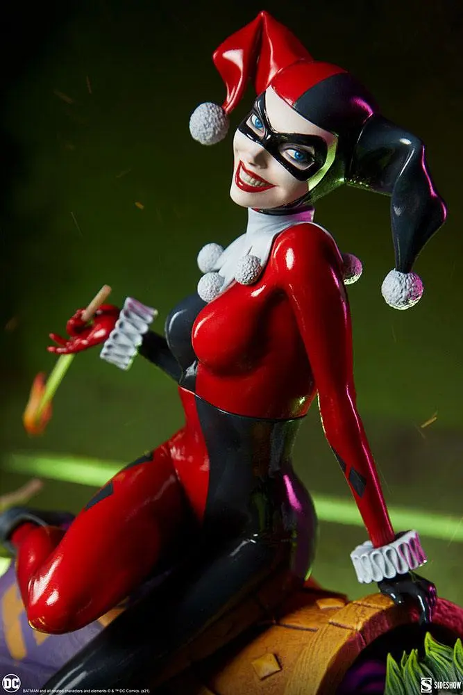 DC Comics Diorama Harley Quinn and The Joker 35 cm Produktfoto